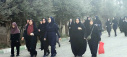 پیاده‌روی گروهی به مناسبت هفته تربیت بدنی در محوطه دانشکده